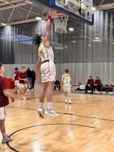 basket player in owl academy